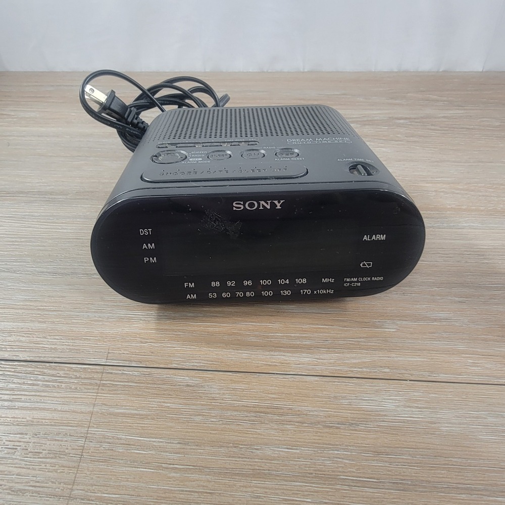 Sony ICF C218 Dream Machine AM FM Clock Radio Alarm Display Power Backup